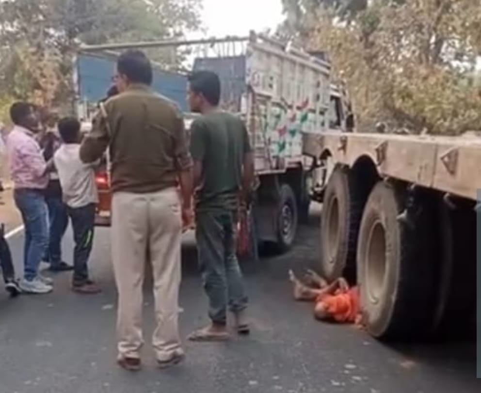 देवघर: ट्रक ने श्रद्धालु को मारी टक्कर, हुई मौत