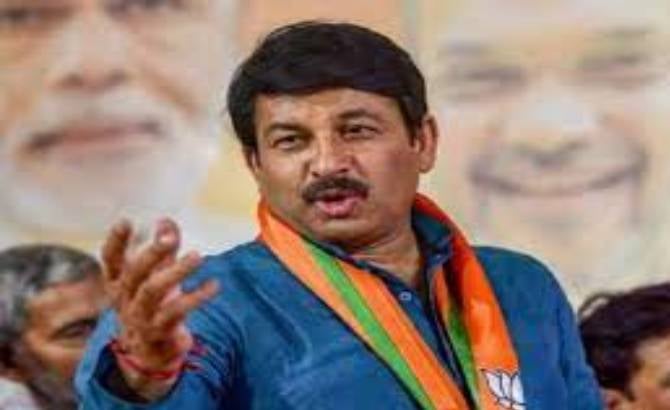 दिल्ली में बीजेपी का विरोध प्रदर्शन, मनोज तिवारी को पुलिस ने लिया हिरासत में