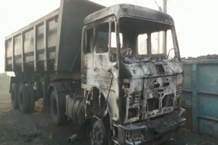 लातेहार: कोयला लदे हाइवा में लगी आग, चालक की मौत, जांच में जुटी पुलिस