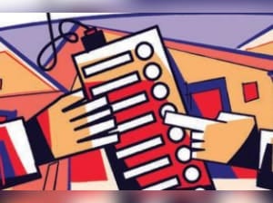 झारखंड में चुनावी जमीन तलाश रहे हैं ब्यूरोक्रेट्स,भाजपा के नेताओं के लिए बन सकते हैं खतरा,जानिए पूरा डिटेल्स