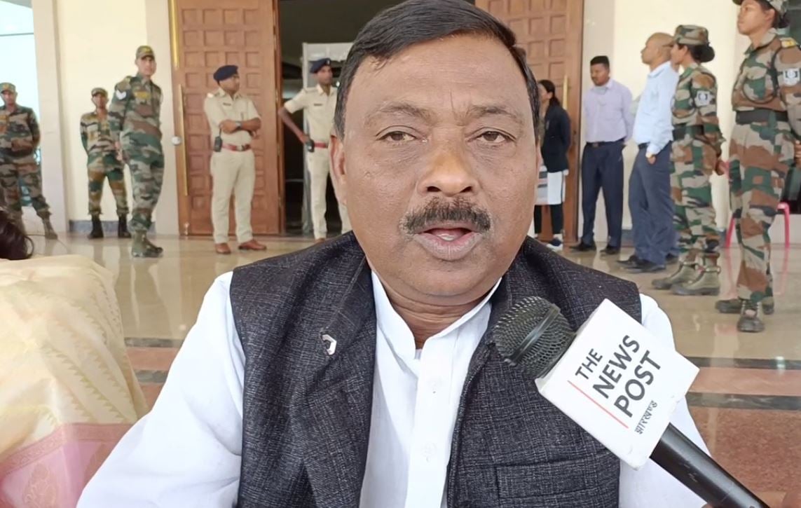 पांकी से धारा 144 हटाने को लेकर विधानसभा में धरने पर बैठे विधायक, जानिए क्या कहा