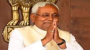 तेजस्वी पर सीबीआई की कार्रवाई के बाद भी टस से मस होने को तैयार नहीं नीतीश कुमार, जानिये वजह