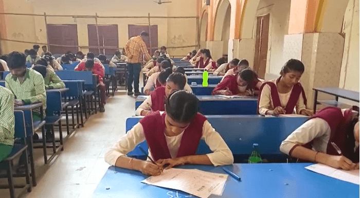 झारखंड में आज से मैट्रिक और इंटर की परीक्षा शुरू,शिक्षा मंत्री जगन्नाथ महतो ने परीक्षार्थियों को दी शुभकामनाएं