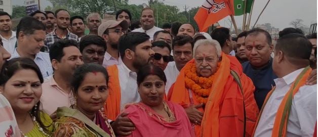 भाजपा झारखंड प्रभारी लक्ष्मीकांत बाजपाई पहुंचे जमशेदपुर, संगठन को मजबूत करने के लिए कर रहे हैं दौरा