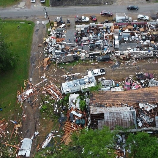 मिसीसिपी में बवंडर ने मचाई तबाही, 30 से अधिक लोगों की मौत, जानिए ताजा स्थिति