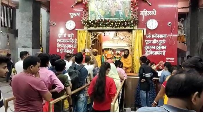 रामनवमी पर पटना के हनुमान मंदिर में उमड़ी भक्तों की भीड़, 20 हजार किलो नवेदम लड्डू बनकर तैयार
