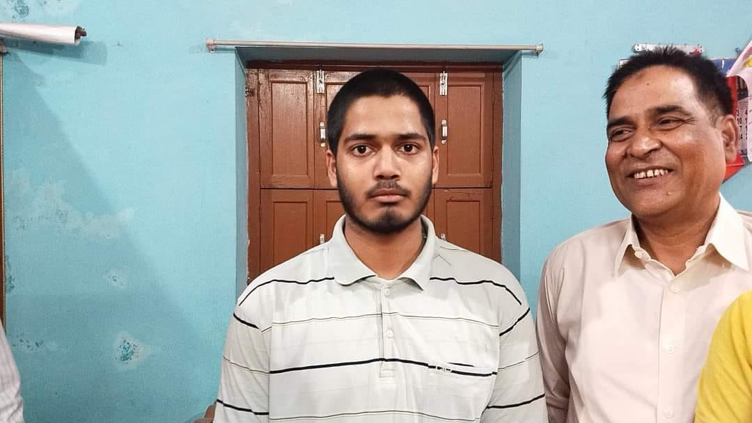 मैट्रिक की परीक्षा में शेखपुरा का रुम्मन अशरफ बना बिहार टॉपर, सेना में बनना चाहता है अफसर