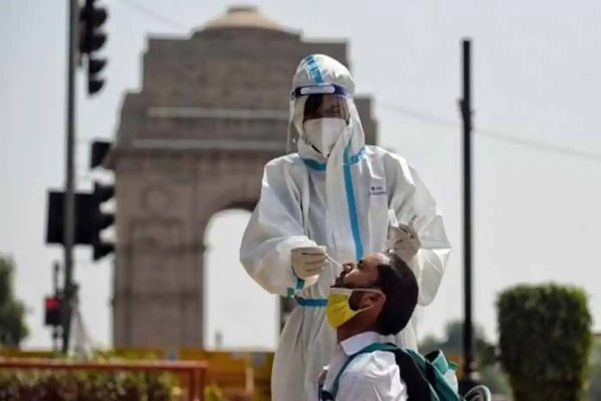 दिल्ली में कोरोना के बढ़ते केस से सरकार चिंतित,अस्पताल को दुरुस्त करने का निर्देश, झारखंड ने क्या तय किया