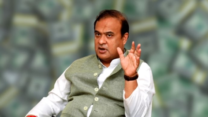 असम के मुख्यमंत्री को मिली धमकी, कहा हमारी लड़ाई केंद्र के साथ, बीच में मत पड़ो, जानिए किस ने दी धमकी