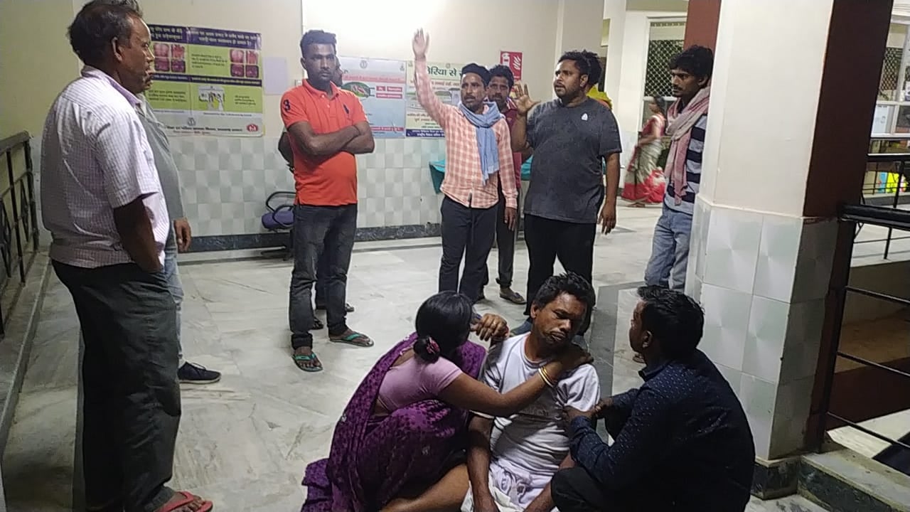 दुमका : सड़क हादसे में 10वीं कक्षा के छात्र की मौत, जानिए लगातार हो रहे सड़क दुर्घटना की वजह