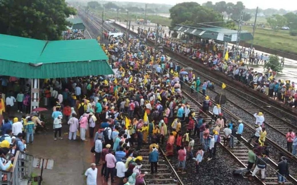 कुड़मी समाज का आज से रेल चक्का जाम आंदोलन शुरू, रेलवे ने 35 ट्रेनों को किया रद्द