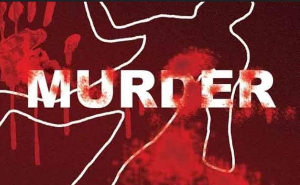 पूर्वी सिंहभूम में सौतेले बेटे ने चापड़ से मारकर की मां की हत्या, खुद भी लगाई फांसी, जानिए वजह