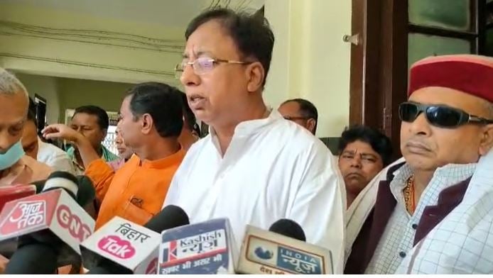 जहरीली शराबकांड : संजय जायसवाल ने सीएम नीतीश पर साधा निशाना, कहा-'नीतीश कुमार इतने थेथर हैं कि'....