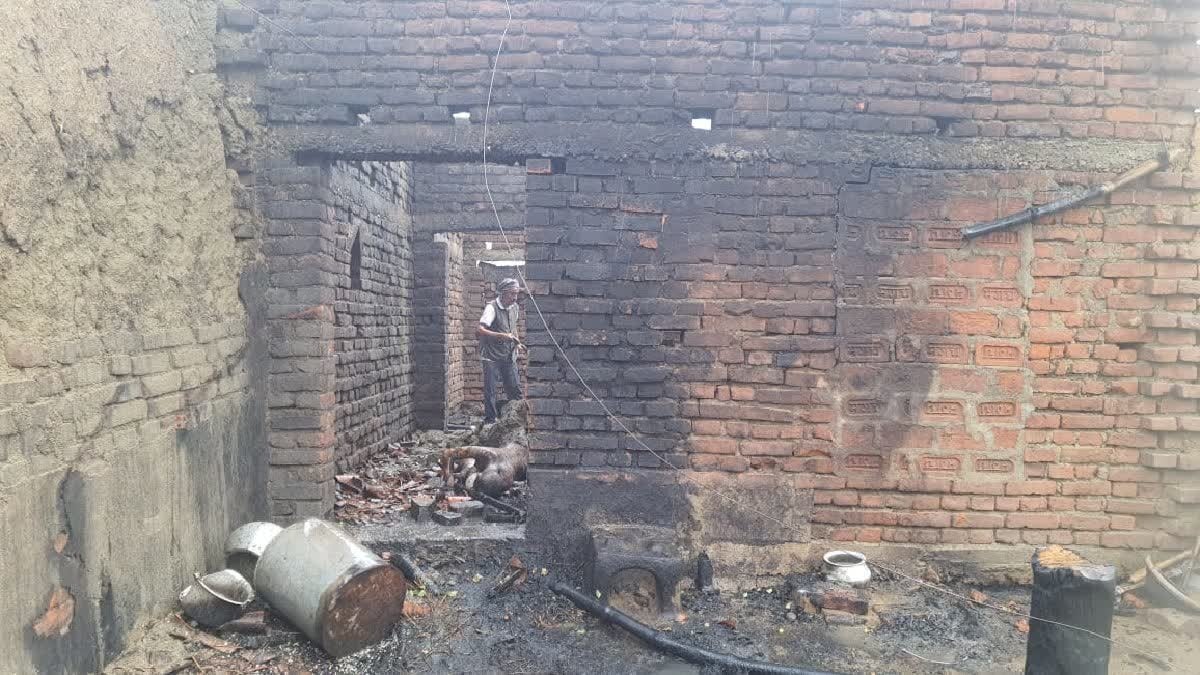 औरंगाबाद: चूल्हे से निकली चिंगारी ने ली पांच लोगों की जान, इलाके में मातम