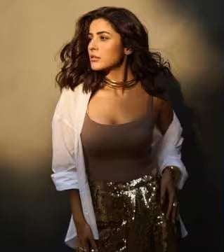 जानिए सिद्धार्थ शुक्ला के निधन के बाद कौन बना शहनाज का सहारा, एक्ट्रेस ने खुद किया खुलासा