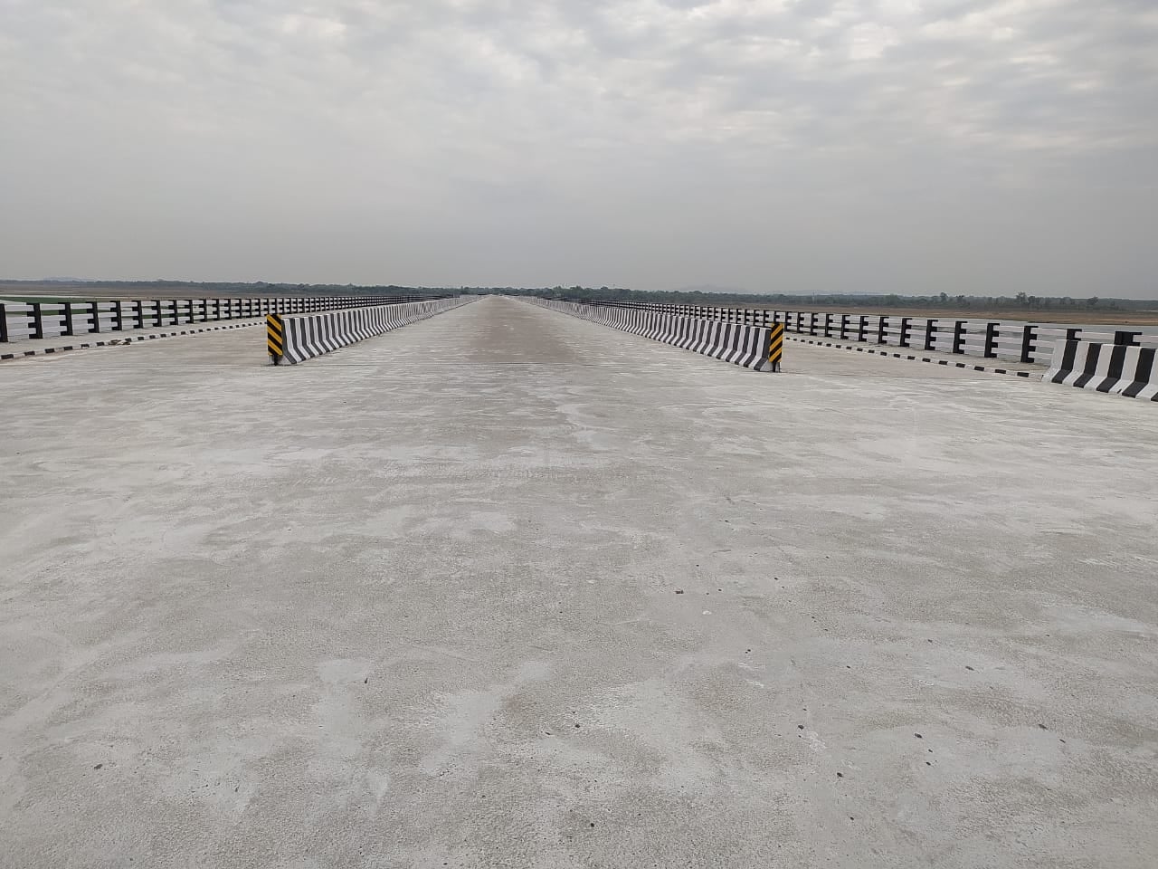 दुमका: झारखंड का सबसे लंबा पुल बनकर तैयार, लोगों को है इसके उद्घाटन का इंतजार, देखिए ये रिपोर्ट