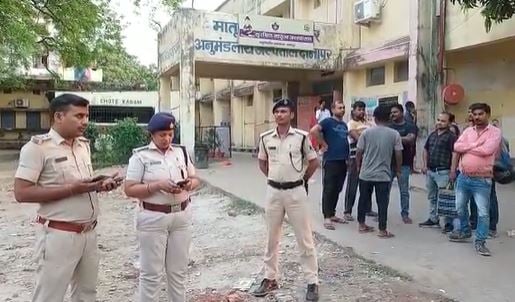 PATNA: नीतीश कुमार के सुशासन राज में दिनदहाड़े मर्डर, कार सवार की गोली मारकर हत्या