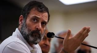 मोदी सरनेम मामले में गुजरात हाईकार्ट में राहुल गांधी की  याचिका पर सुनवाई जारी, फैसले का इंतजार