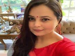 पूर्व मुख्यमंत्री की बहू ने लालू यादव की बेटी के ट्वीट का यूं दिया जवाब, लिखा.. अरे हम्मर सिंगापुरिया महारानी..... लबरी!