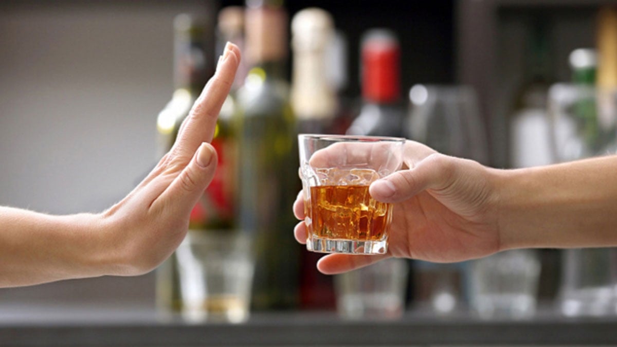 धनबाद के 139 शराब की दुकानों में पुराने कर्मचारी ही बेचेंगे शराब, जानिए क्यों होगा ऐसा