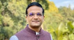 छवि रंजन को निलंबित करने की प्रक्रिया तेज, बुद्ध पूर्णिमा की छुट्टी के दिन भी खुल सकता है कार्यालय