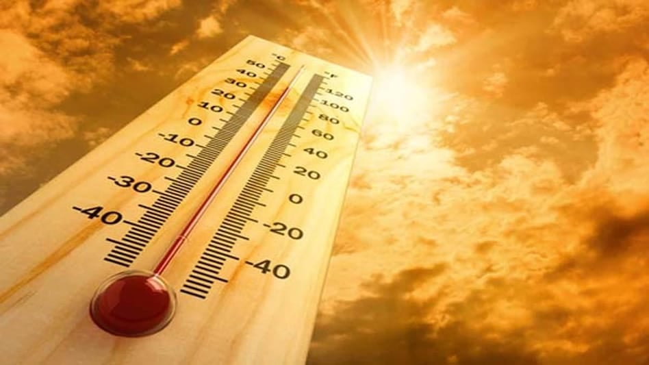 लगातार रंग बदल रहा मौसम, अब फिर बढ़ेगी गर्मी, अभी रात और दिन के तापमान में रह रहा है बड़ा अंतर