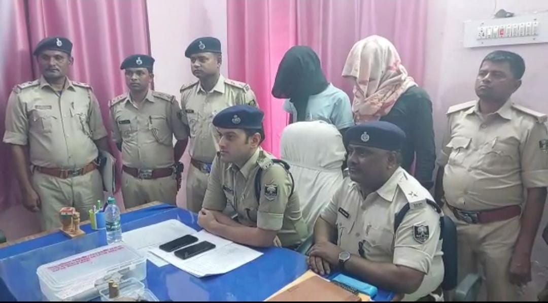 बिहार: पेट्रोल पम्प लूटकांड का खुलासा, 2 गिरफ्तार, जानें कैसे हुई थी बंदूक की नोंक पर लूट
