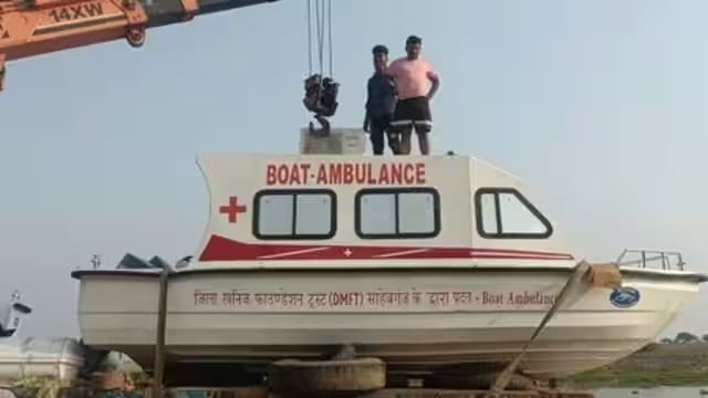 साहिबगंज दियारा क्षेत्र के बीमार लोग अब बोट एंबुलेंस से पार करेंगे गंगा ,जानिए क्या है तैयारी