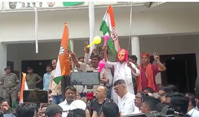 कर्नाटक चुनाव के रुझान से झारखंड कांग्रेस में जश्न, भाजपा खेमें में सन्नाटा, जानिए क्या कहते हैं कांग्रेसी नेता