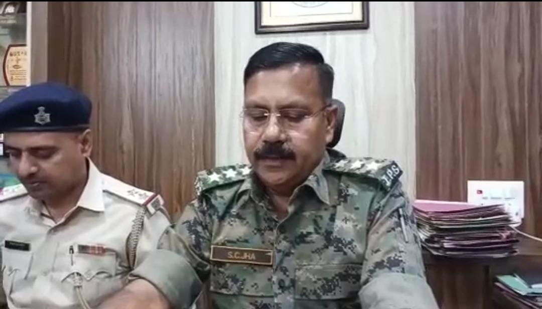 वाहन चोरी कर भाग रहे दो चोर गिरफ्तार, जानें कैसे पुलिस ने किया इनका बुरा हाल