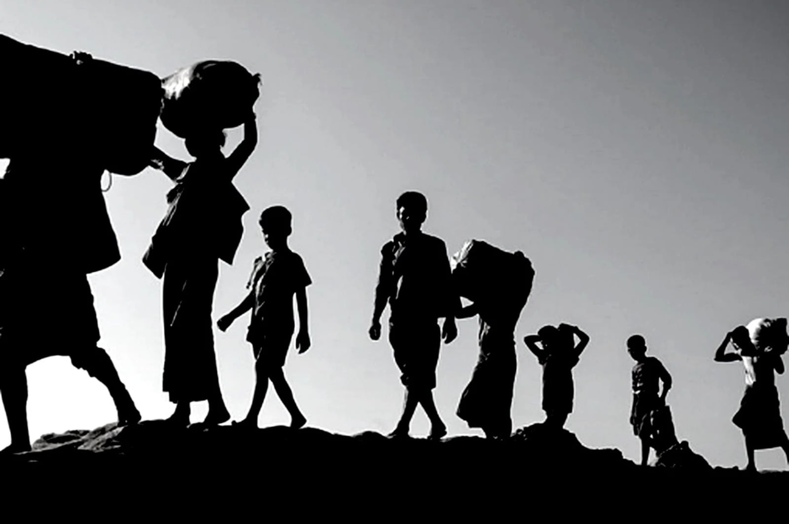 झारखंड में गरमाया बांग्लादेशी धुसपैठियों का मामला, झारखंड हाईकोर्ट ने केन्द्र सरकार से मांगा जवाब