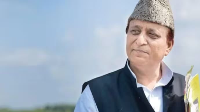 योगी आदित्यनाथ के खिलाफ कथित अपमानजनक टिप्पणी मामले में आजम निर्दोष घोषित, इसी मामले में खानी पड़ी थी जेल की हवा