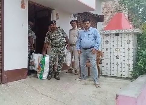 अवैध अल्ट्रासाउंड केंद्र में छापेमारी, जन्म से पहले बताया जाता था बच्चों का लिंग, लाखों रुपये बरामद
