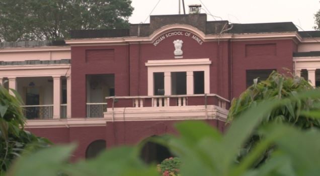 धोना है प्रदूषण के टॉप टेन सिटी में शुमार होने का दाग : अब IIT-ISM धनबाद कैंपस के महीने के दो दिन  फ्री व्हीकल डे