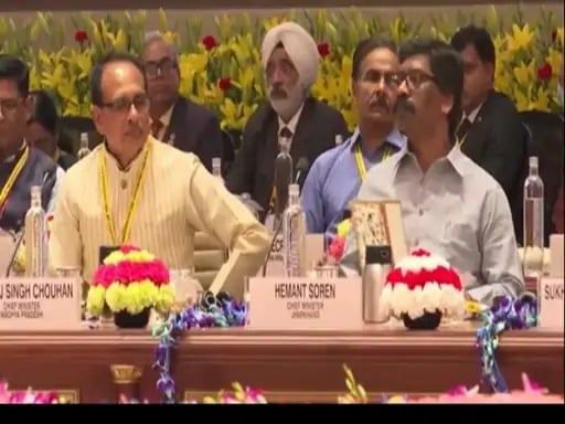 नीति आयोग की बैठक में सीएम हेमंत ने उठाया को-ऑपरेटिव फेडरलिज्म का सवाल, कहा इज ऑफ डूइंग बिजनेस में झारखंड अव्वल तो  फिर भी केन्द्र क्यों नहीं बढ़ा रहा मदद का हाथ