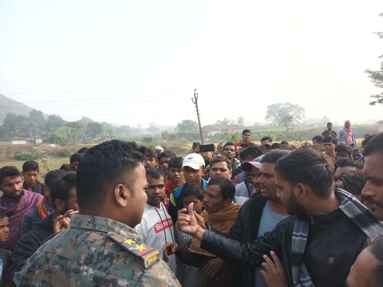 बाजार से घर लौटने के दौरान लापता हो गया युवक, परिजनों ने अपहरण का लगाया आरोप