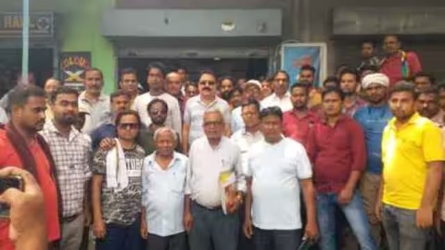 सूर्यदेव सिंह गठित जनता मजदूर संघ में टूट का दिखने लगा असर, 176 मजदूर इस्तीफा देकर जानिए कहां गए