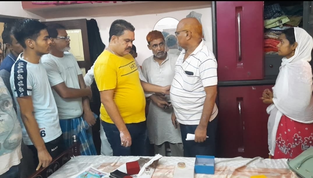 धनबाद के कुमारधुबी  में बड़ी चोरी ,जानिए क्या-क्या ले गए चोर