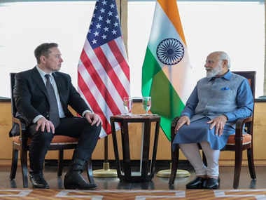Tesla के सह संस्थापक एलन मस्क मोदी से मिलकर हो गए उनके फैन, जानिए मुलाकात में क्या हुई बात