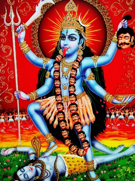 धनबाद में कोयले के अवैध उत्खनन से नाराज मां काली अब नहीं उठाती आशीर्वाद के हाथ,जानिए क्यों