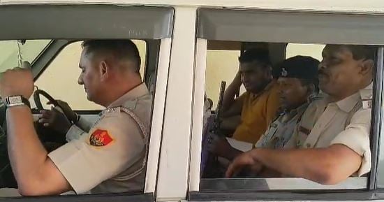 15 करोड़ की ठगी करनेवाले दो आरोपी चढ़े पुलिस के हत्थे, ऐसे लोगों को बनाते थे शिकार
