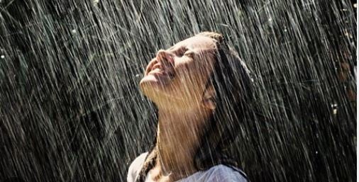 बरसात में रहना है स्वस्थ तो इन अचूक उपायों से दूर रहेगी बीमारियां, जानिए