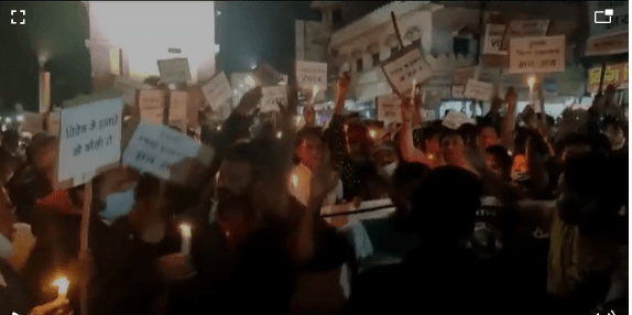 विवेक की मौत पर बवाल जारी, आज भी सैंकड़ो की  संख्या में निकले लोग