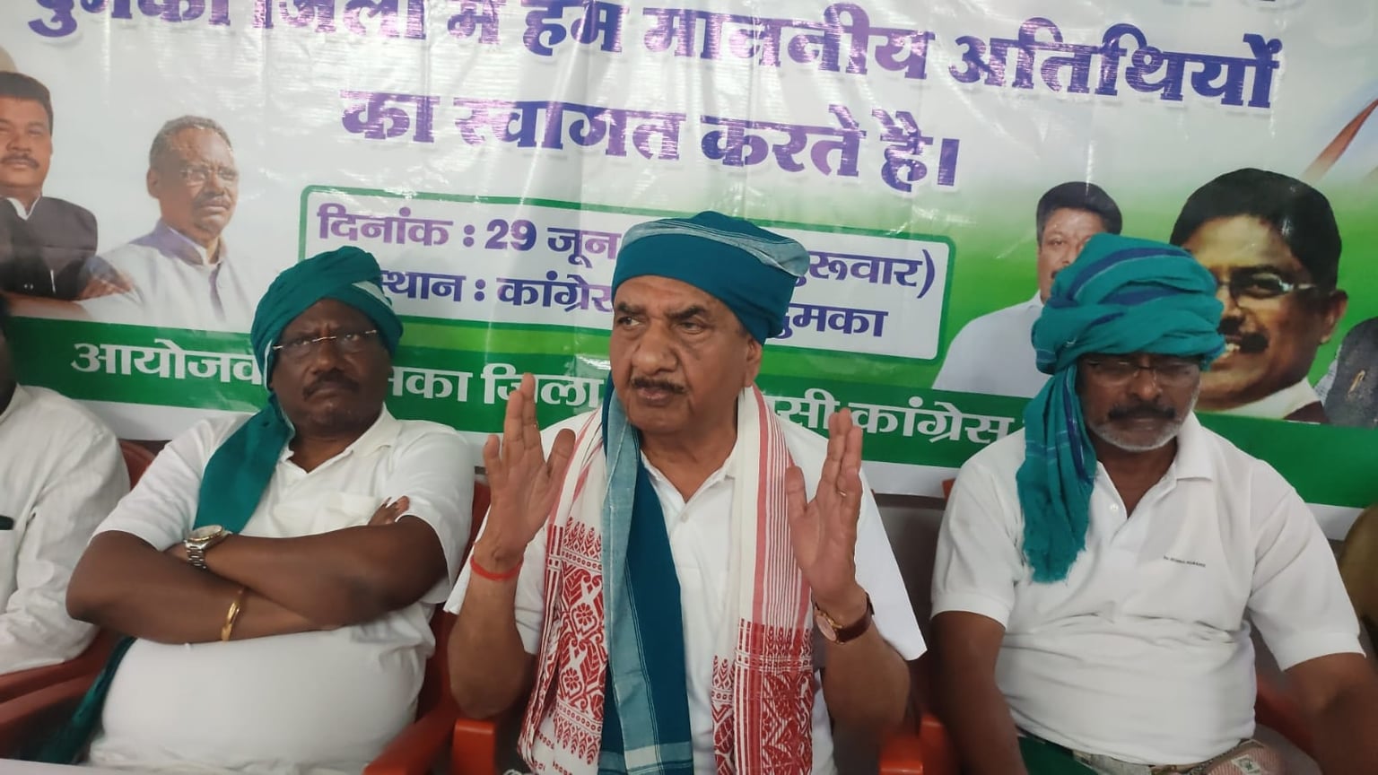 कांग्रेस की बड़ी-बड़ी जीत में आदिवासियों का योगदान, झामुमो को भुगतना पड़ सकता है  खामियाजा