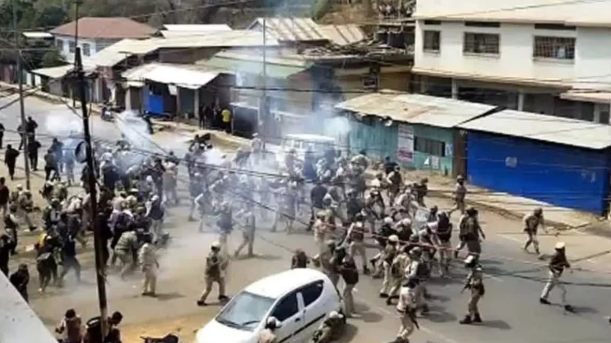 नफरत के शहर में मोहब्बत के गीत! काफिला रोका गया, लेकिन देखिये कैसे महफिल लूट गए राहुल गांधी