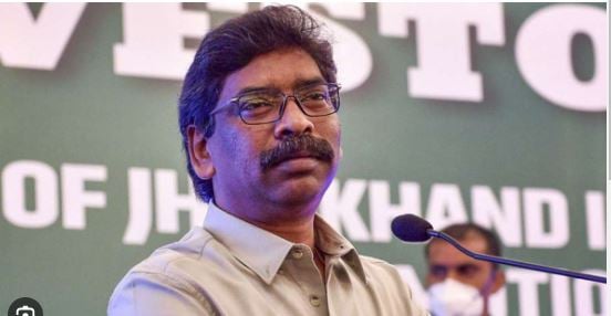 वरिष्ठ नागरिकों और दिव्यांगों को मुफ्त बस सेवा मुहैया करायेगी हेमंत सरकार, महिलाओं से हड़िया-दारू छोड़ने की अपील