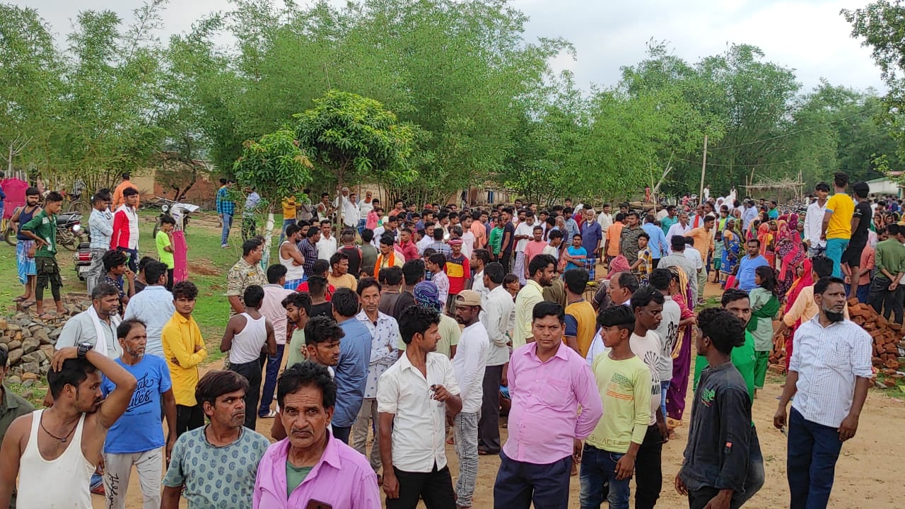 गिरिडीह:  बुजुर्ग की पीट-पीट कर हत्या !,  जमीन विवाद की जताई जा रही आशंका