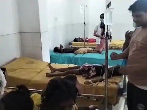 खगड़िया-  शादी का बासी मुर्गा-चावल खाने से 50 महादलित बच्चों की तबीयत बिगड़ी, छह की हालत नाजुक