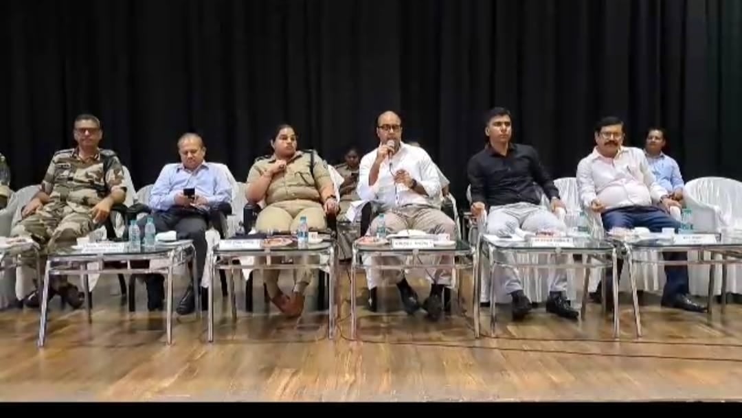 जिला टास्क फोर्स की बैठक : SOP का पालन नहीं करने वालों की अब खैर नहीं