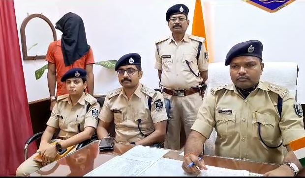 बखरी CO का हमलावर गिरफ्तार, मोटेशन नहीं होने पर रिटायर्ड आर्मी जवान ने किया था हमला, जानिए पूरा मामला